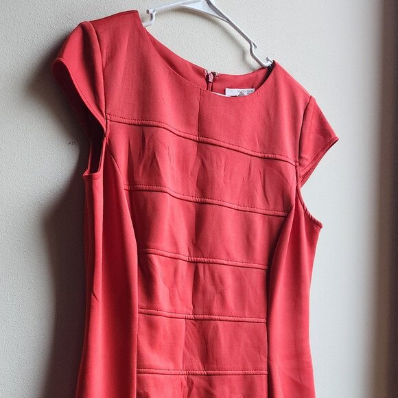 Studio One New York Hot Red Cap Sleeve Sheath Dress Size 12 - Picture 2 of 13
